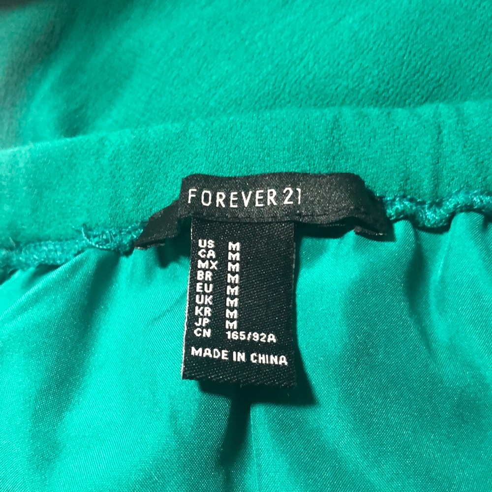 Forever 21 Off-the-Shoulder Mini Dress - Picture 5 of 6